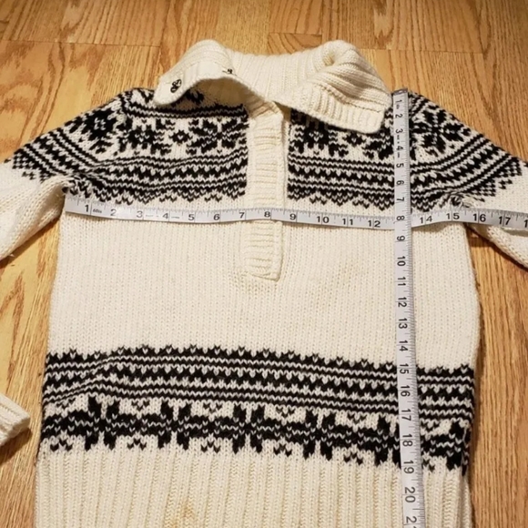 J Crew Women's Sweater Size: Small Mohair & Wool Blend - Picture 4 of 13